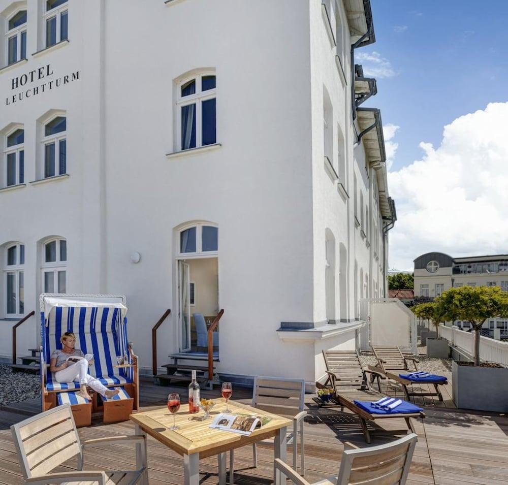 Hotel Am Leuchtturm Rostock Bagian luar foto